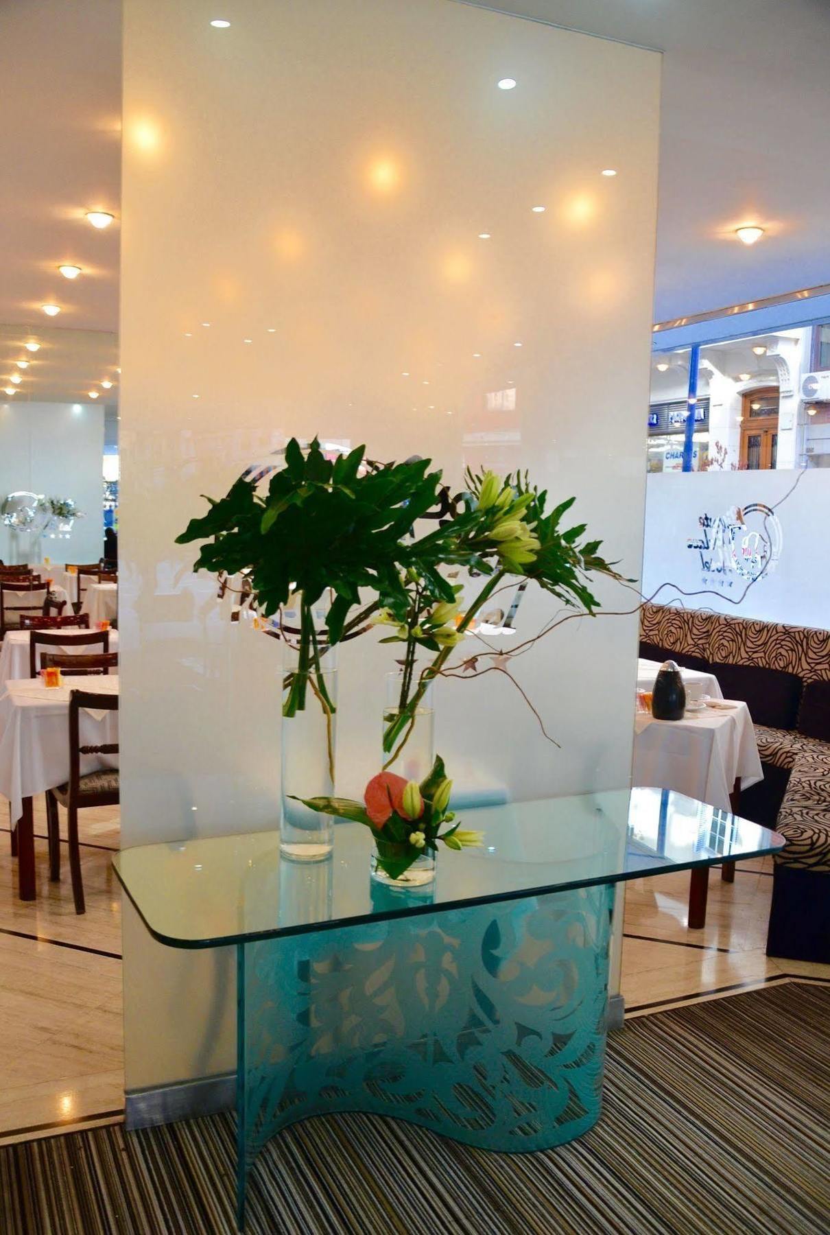 Bisonte Palace Hotel Буенос Айрес Екстериор снимка